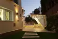 Haus 4 Schlafzimmer 260 m² San Pedro Alcantara, Spanien