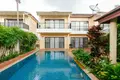 3-Schlafzimmer-Villa 280 m² Thalang, Thailand