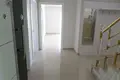 Mieszkanie 5 pokojów 240 m² Mahmutlar, Turcja