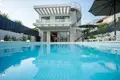 Villa 4 chambres 232 m² Opcina Sutivan, Croatie
