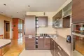 Mieszkanie 3 pokoi 56 m² Warszawa, Polska