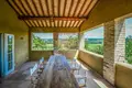 Propiedad comercial 969 m² en Anghiari, Italia