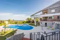 Dom 6 pokojów 980 m² Malaga, Hiszpania