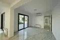 Квартира 4 спальни 350 м² в Агиос Тихонас, Кипр