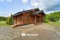 Haus 6 zimmer 288 m² Hajnienski sielski Saviet, Belarus