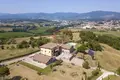Propiedad comercial 982 m² en Poppi, Italia