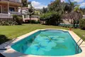 Villa de 4 dormitorios 520 m² Salt, Španjolska