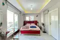 Mieszkanie 2 pokoi 220 m² Kestel, Turcja