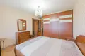 Mieszkanie 2 pokoi 49 m² Mińsk, Białoruś