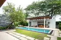 Complexe résidentiel New complex of villas with a central park, a clubhouse and a mini golf course, Phuket, Thailand