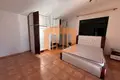 Dom 7 pokojów 220 m² Albania, Albania