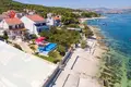 6-Schlafzimmer-Villa 260 m² Trau, Kroatien