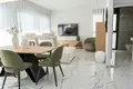3-Schlafzimmer-Villa 200 m² Urbanizacion Dona Pepa, Spanien