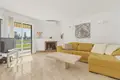 Mieszkanie 2 pokoi 130 m² Mijas, Hiszpania