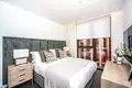 2 bedroom apartment 82 m² in London, United Kingdom