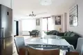 Mieszkanie 4 pokoi 146 m² Warszawa, Polska