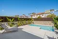 3 bedroom villa 264 m² Urbanizacion Mil Palmeras, Spain