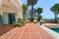 Haus 8 Schlafzimmer 584 m² Dos Hermanas, Spanien