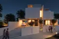 Mieszkanie 3 pokoi 150 m² Oroklini, Cypr
