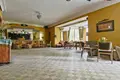 Haus 10 zimmer 686 m² Warschau, Polen