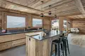 Chalet 7 habitaciones 320 m² en Saint Georges sur Allier, Francia