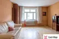Mieszkanie 2 pokoi 90 m² Miasto Stołeczne Praga, Czechy