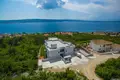 Дом 10 спален 350 м² Цриквеница, Хорватия