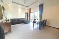 Villa de 4 dormitorios 211 m² Rawai, Tailandia