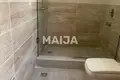 Haus  Eti Osa, Nigeria