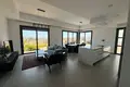 Квартира 4 спальни 200 м² Пентакомо, Кипр