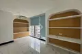 Propiedad comercial 2 habitaciones 100 m² en Sangkat Boeung Kak Ti Muoy, Camboya