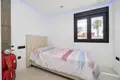 5 bedroom house 250 m² Torrevieja, Spain