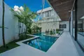 Villa de 4 dormitorios 310 m² Tumbak Bayuh, Indonesia