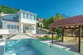 5-Schlafzimmer-Villa 240 m² Dub, Montenegro