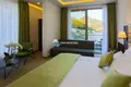 Hôtel 2 000 m² à Sutomore, Monténégro