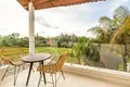 Wohnkomplex New apartments with jungle views 5 minutes to Ubud centre, Bali, Indonesia