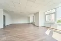 Oficina 50 habitaciones 1 710 m² en Minsk, Belarús