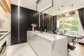 Mieszkanie 6 pokojów 165 m² Warszawa, Polska