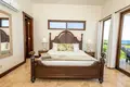 5 bedroom house 697 m² West Bay, Honduras