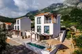 Villa de 4 habitaciones 114 m² Radenovici, Montenegro