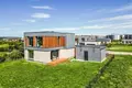 4 bedroom house 224 m² Pinki, Latvia