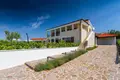 Willa 3 pokoi 250 m² Grad Porec, Chorwacja
