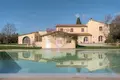 5 bedroom villa 1 300 m² Cecina, Italy
