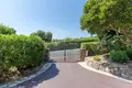 Villa de tres dormitorios 280 m² Francia, Francia
