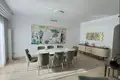 Mieszkanie 3 pokoi 295 m² Dos Hermanas, Hiszpania
