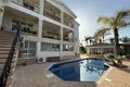 5-Schlafzimmer-Villa 550 m² Germasogeia, Zypern