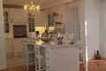 2 bedroom apartment 110 m² Muratpasa, Turkey