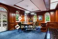 Villa 5 bathrooms 376 m² in Budapest, Hungary