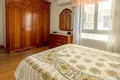 Mieszkanie 3 pokoi 129 m² Torrevieja, Hiszpania