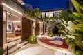 Apartment 6 bedrooms 300 m² Pererenan, Indonesia